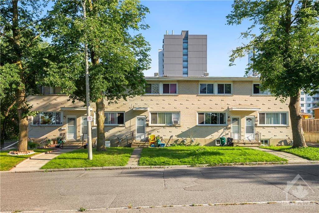 Carlington - Central Park, ON K1Z 8H5,1482 MORISSET AVE