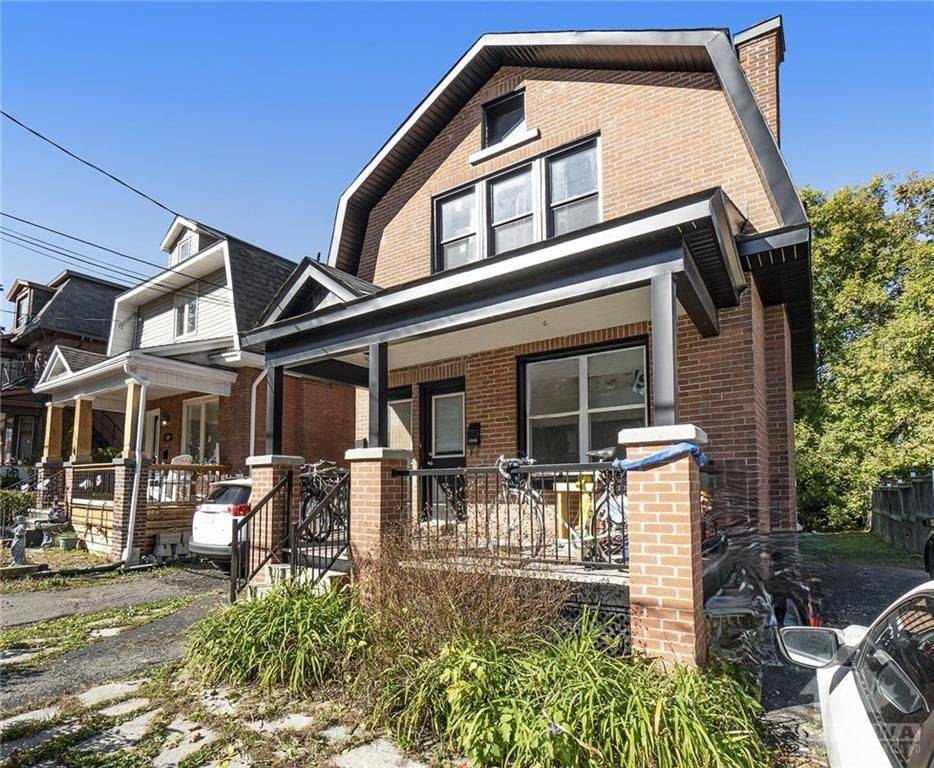 Glebe - Ottawa East And Area, ON K1S 2Z2,125 HOPEWELL AVE