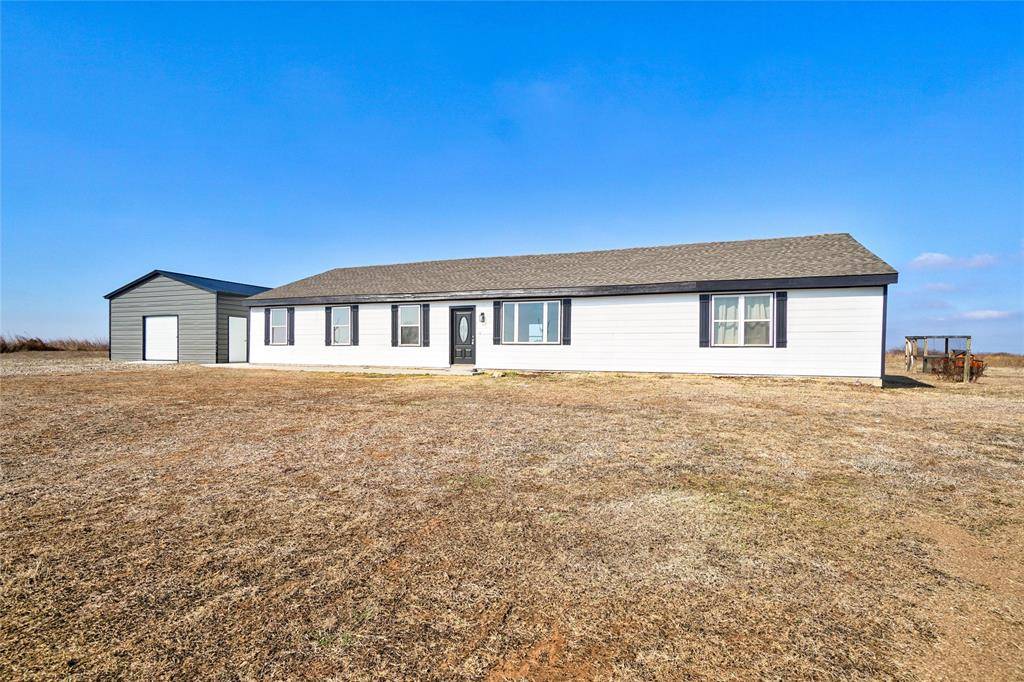 Tuttle, OK 73089,1646 County Road 1245