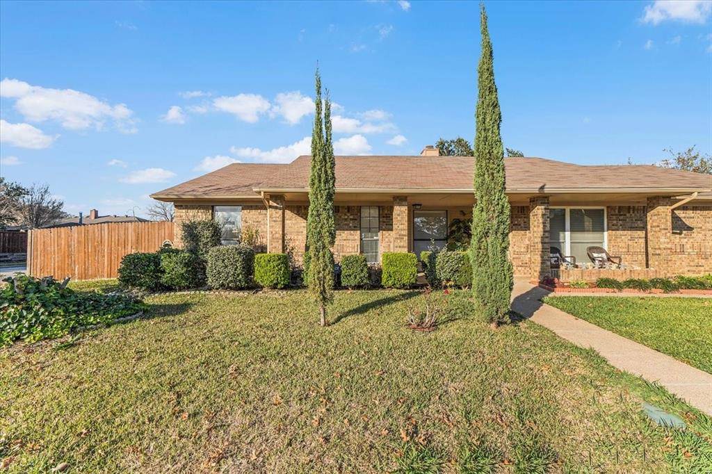 Bedford, TX 76022,2601 dalewood Court