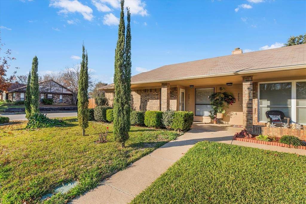 Bedford, TX 76022,2601 dalewood Court