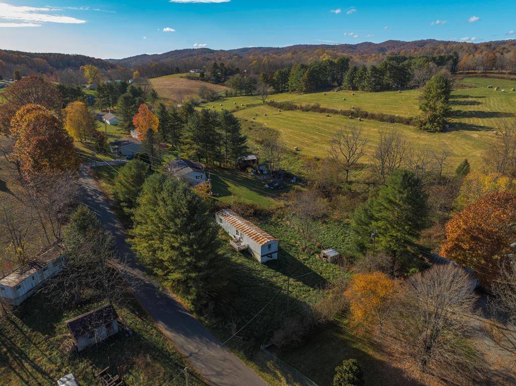 Rural Retreat, VA 24368,1112 Kimberlin Rd.