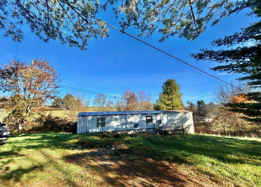 Rural Retreat, VA 24368,1112 Kimberlin Rd.