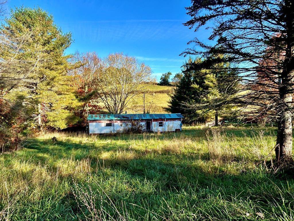 Rural Retreat, VA 24368,1142 Kimberlin Rd.