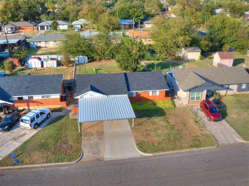 Moore, OK 73160,939 SW 4th Place