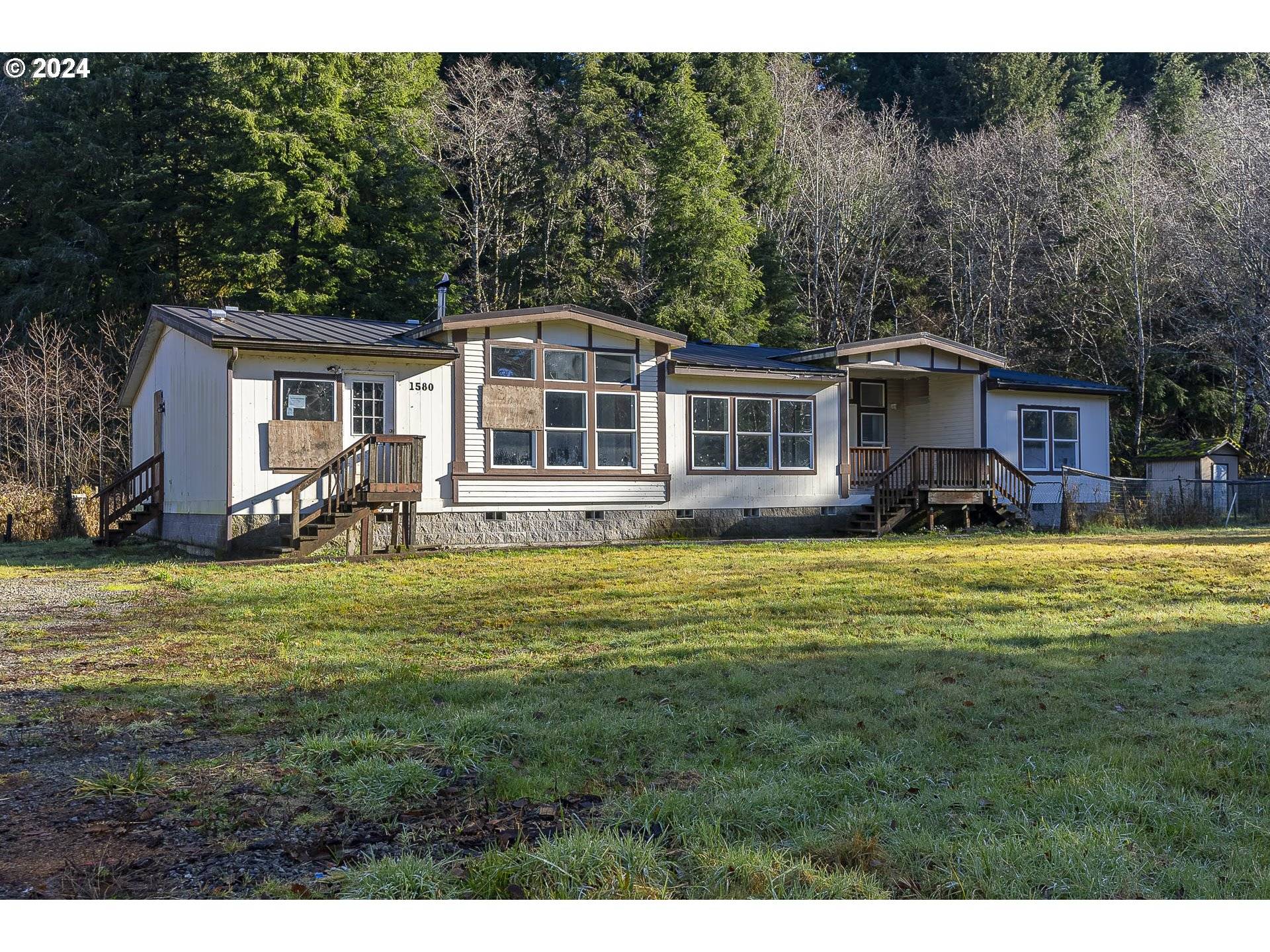 Siletz, OR 97380,1580 OLD RIVER RD