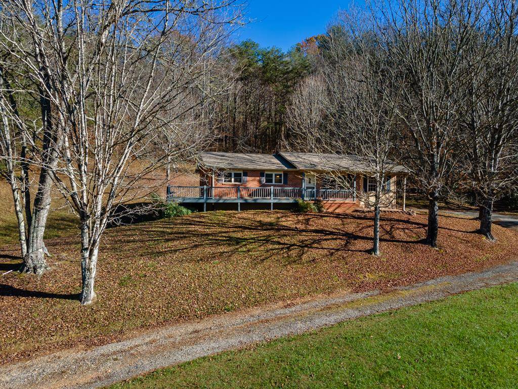 Hiawassee, GA 30546,4830 Jay Tee Road