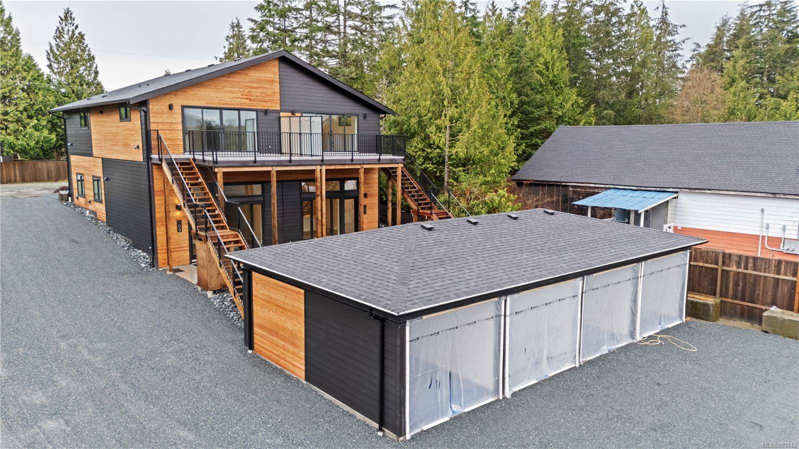 Ucluelet, BC V0R 3A0,1683 Larch Rd #101