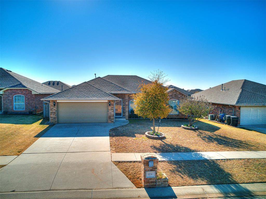 Moore, OK 73160,604 Manhattan Drive