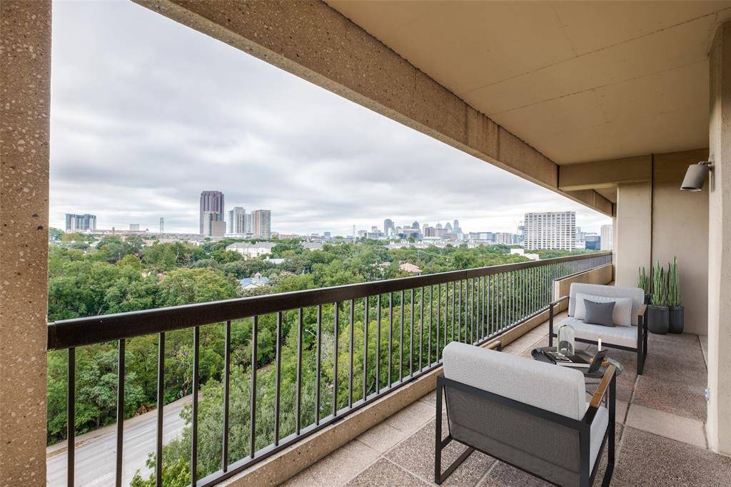 Dallas, TX 75219,3831 Turtle Creek Boulevard #8F