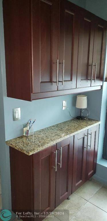 Oakland Park, FL 33309,2700 S Oakland Forest Dr #603