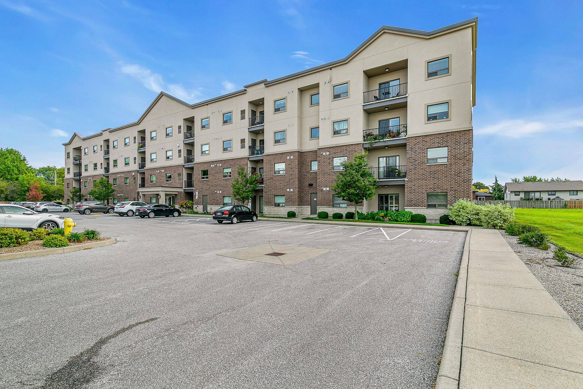 Windsor, ON N8S 0A4,8475 Wyandotte ST E #307