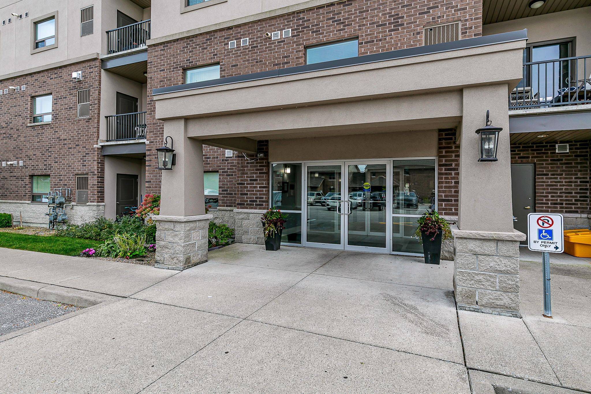 Windsor, ON N8S 0A4,8475 Wyandotte ST E #307