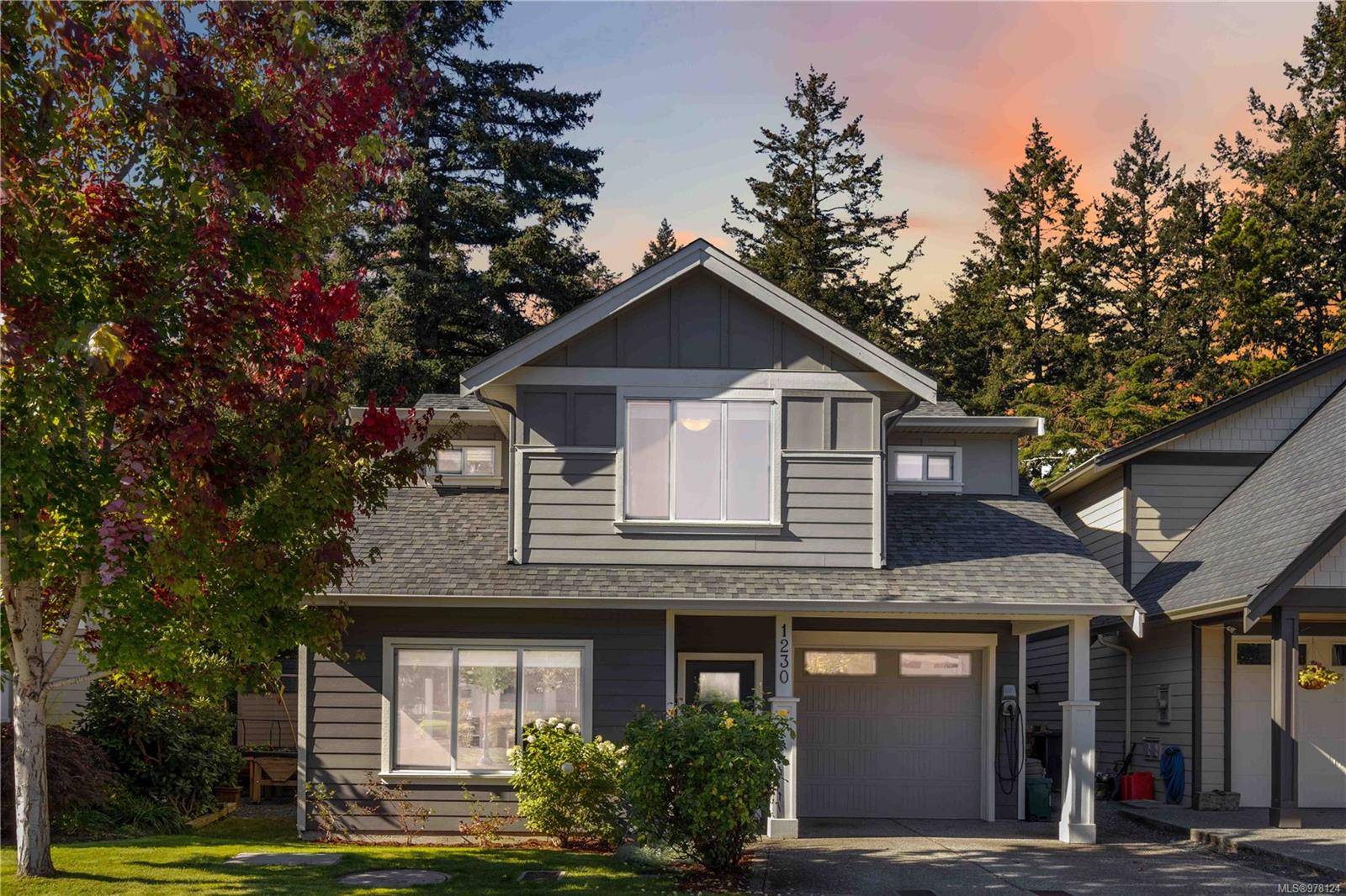 Langford, BC V9C 0K6,1230 Mcleod Pl