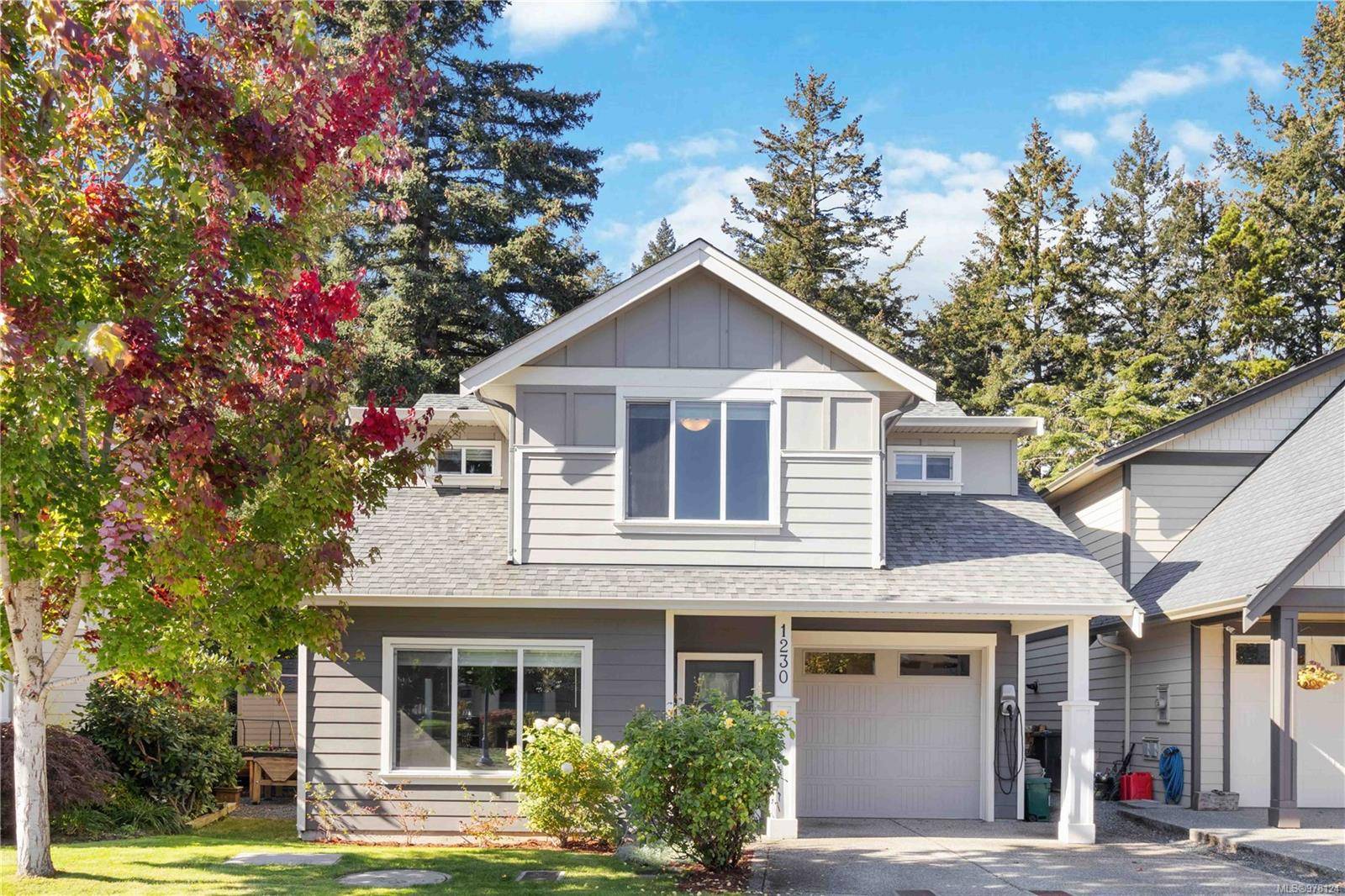 Langford, BC V9C 0K6,1230 Mcleod Pl