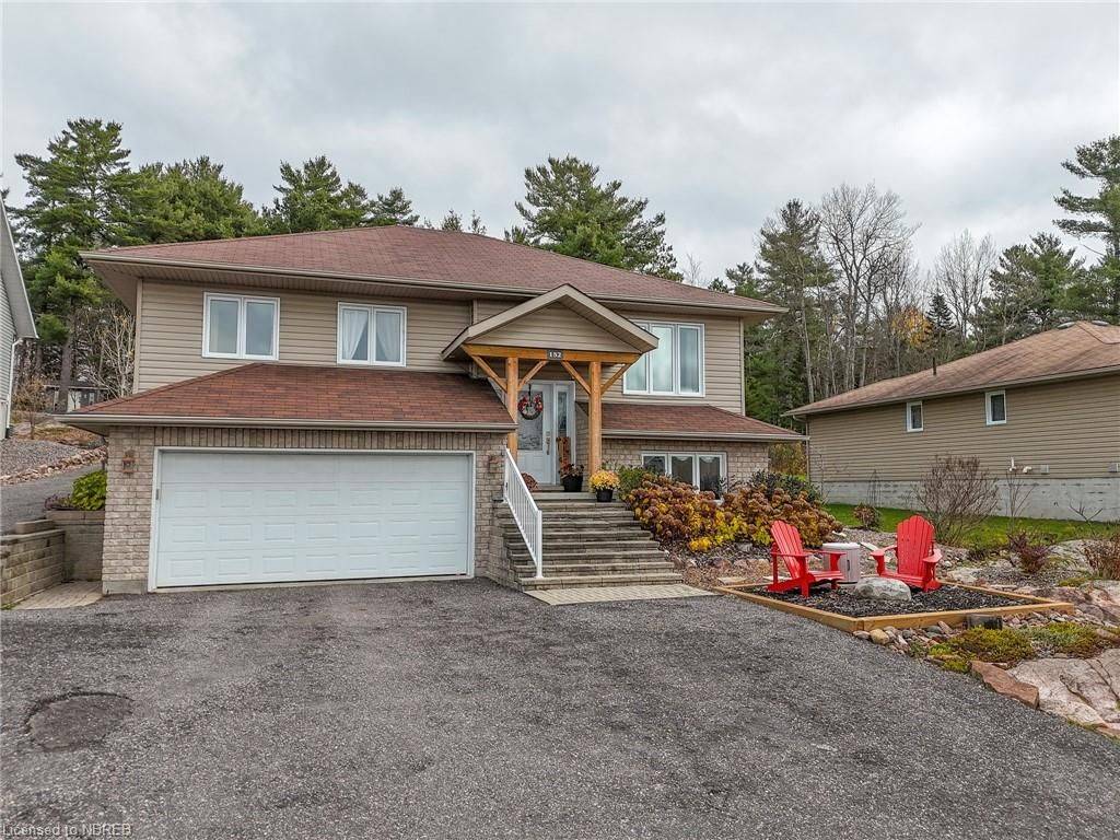 Callander, ON P0H 1H0,152 FAIRWAY DR