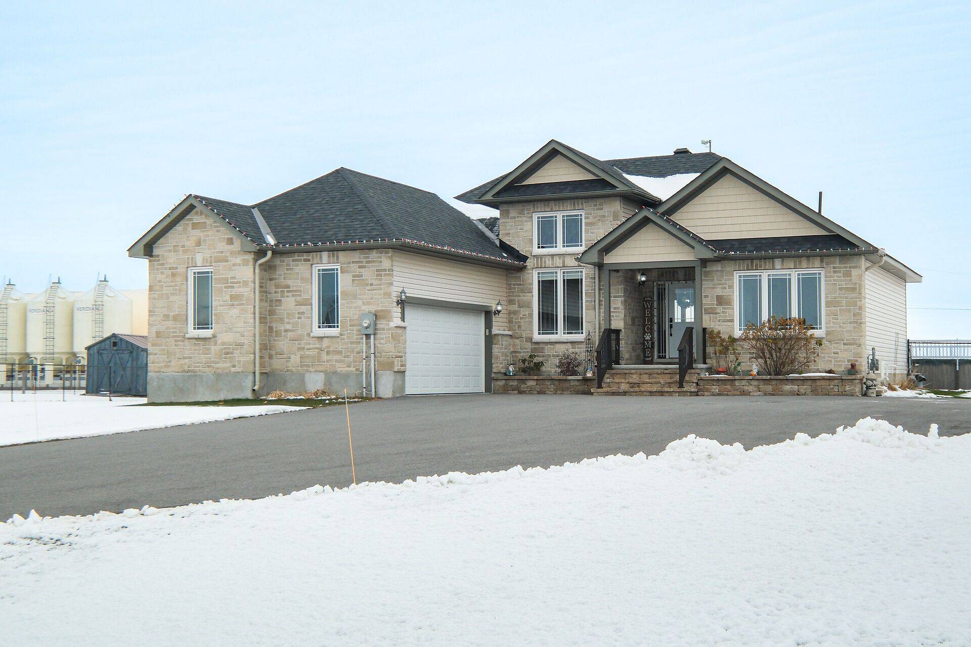 North Dundas, ON K0E 1W0,2968 Drew DR