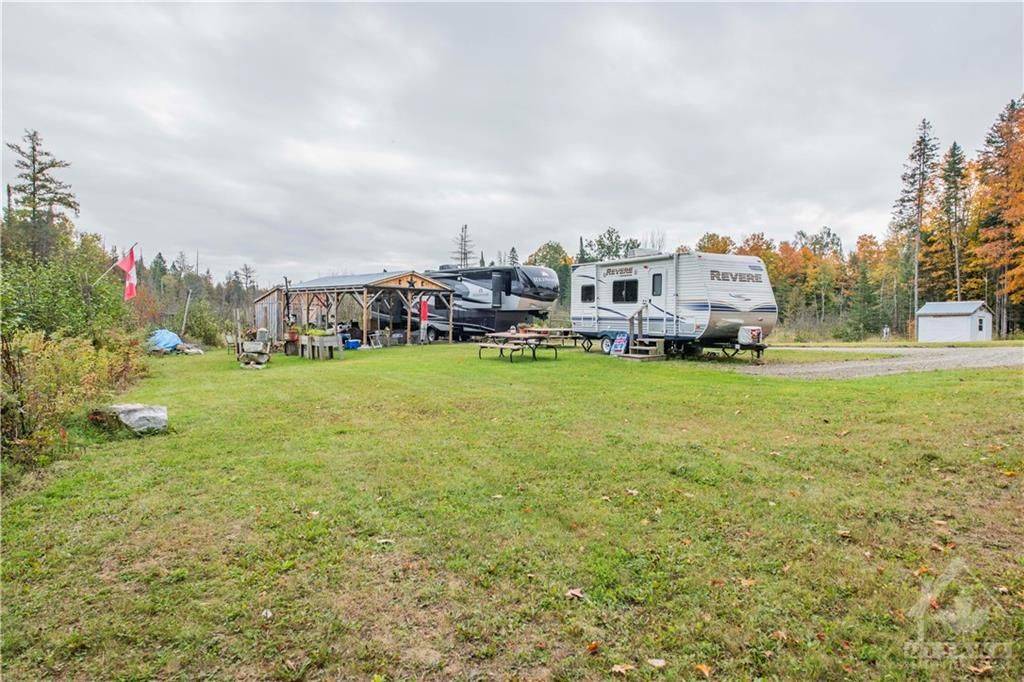 Lanark Highlands, ON K0A 1P0,144 10 CONCESSION DARLING RD