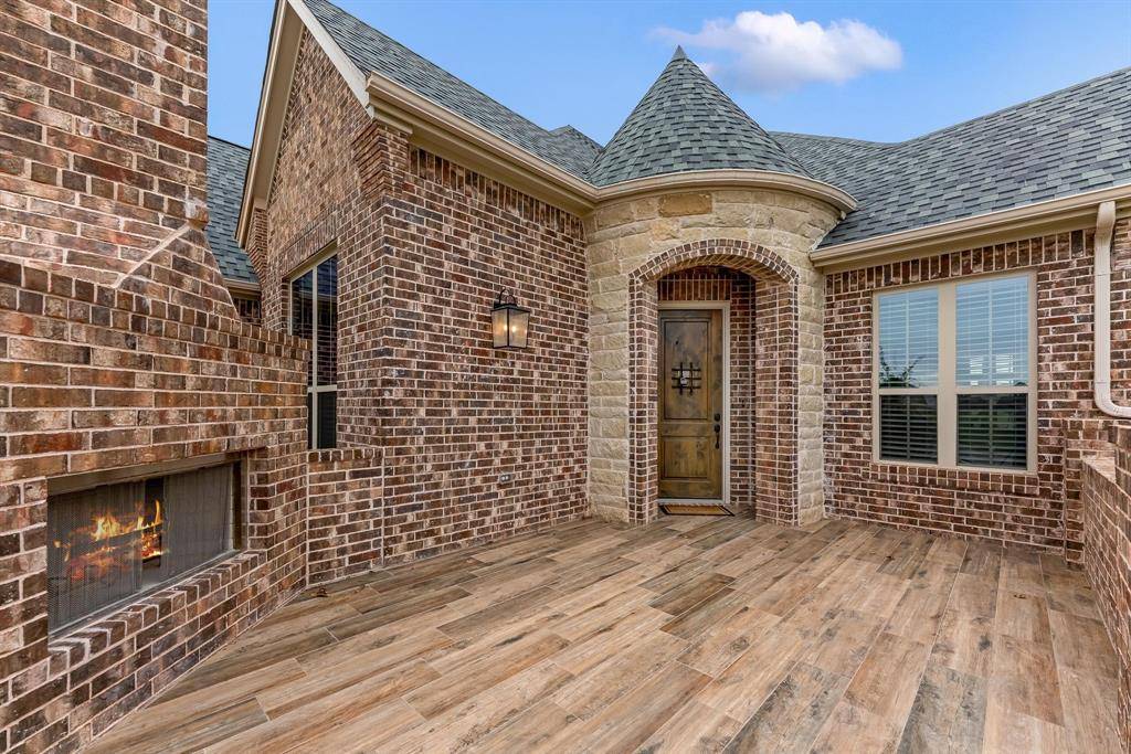 Granbury, TX 76048,1300 Highland Park Circle