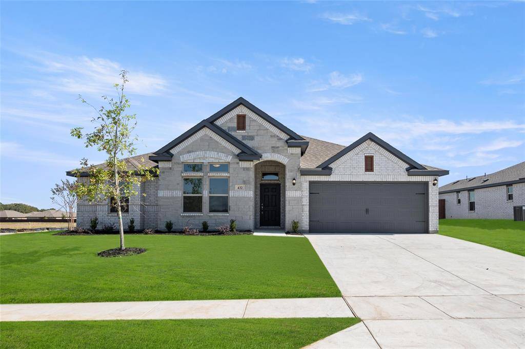 Azle, TX 76020,432 Falcon Way