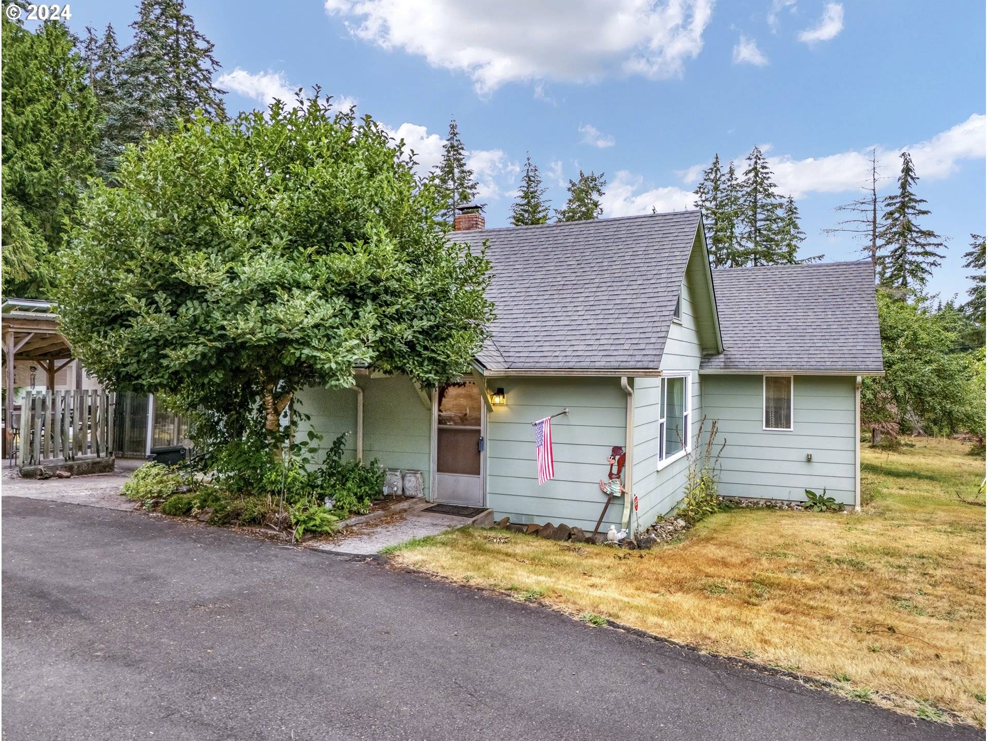 Castle Rock, WA 98611,104 DAHLMAN RD