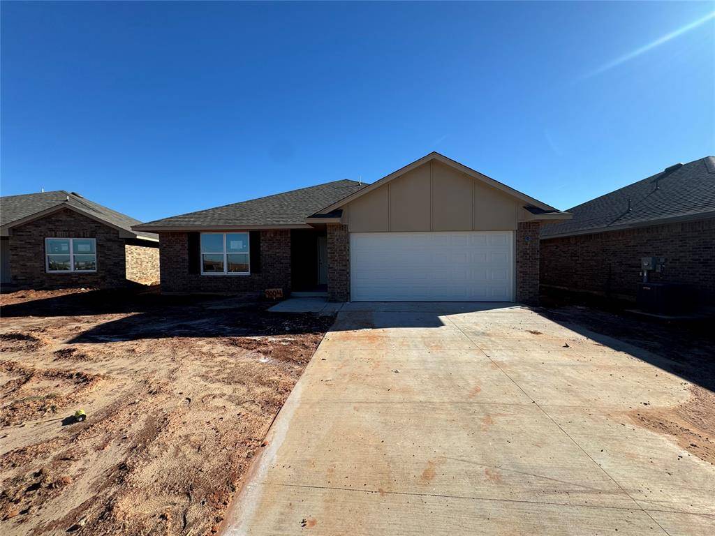 Oklahoma City, OK 73160,9004 Quapaw Creek Trail