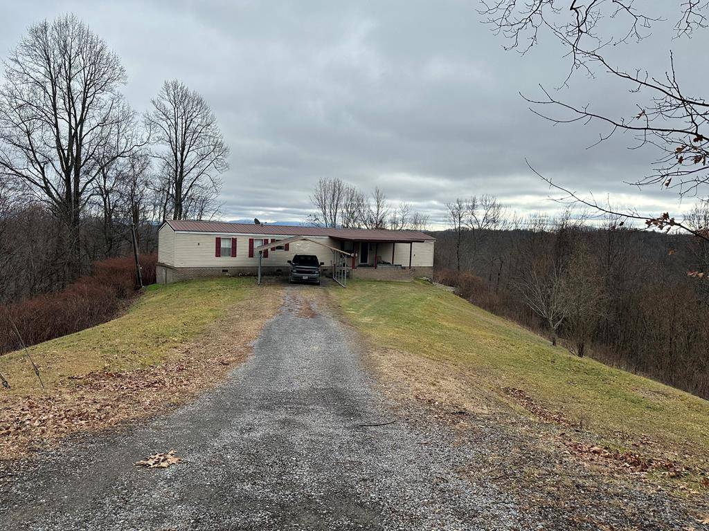 Jewell Ridge, VA 24622,3802 Bearwallow Rd.