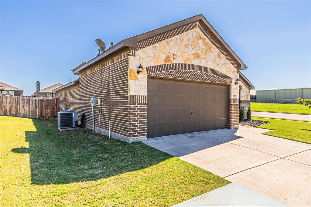 Weatherford, TX 76087,2577 Old Buck Drive