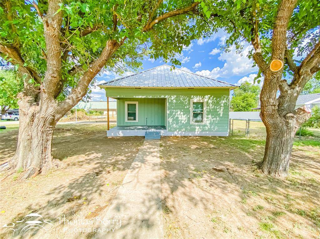 Baird, TX 79504,441 Race Street