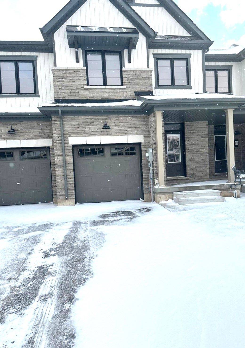 Thorold, ON L3B 0L6,93 Masters ST