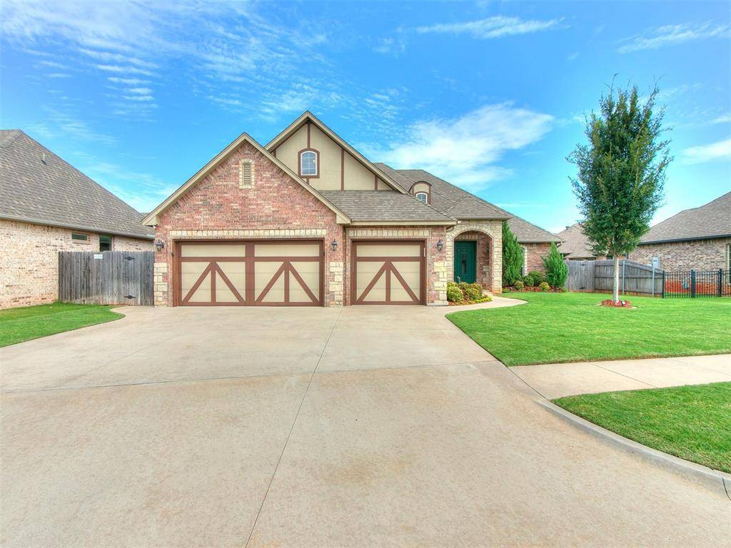 Edmond, OK 73013,15304 Pleasant Cove Lane