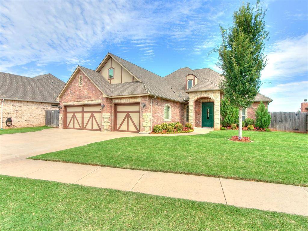 Edmond, OK 73013,15304 Pleasant Cove Lane