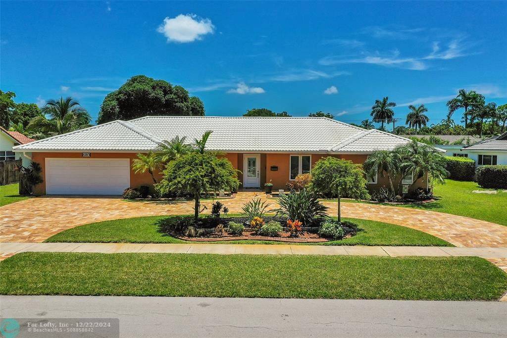 Plantation, FL 33317,680 SW 75th Terrace