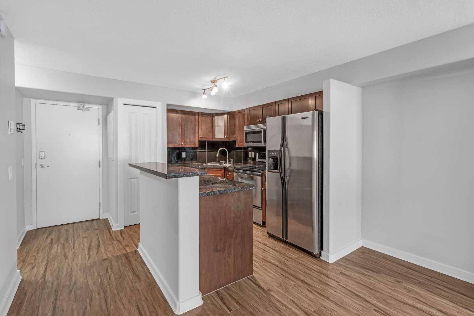 Calgary, AB T2N 0J3,716 3 AVE NW #104