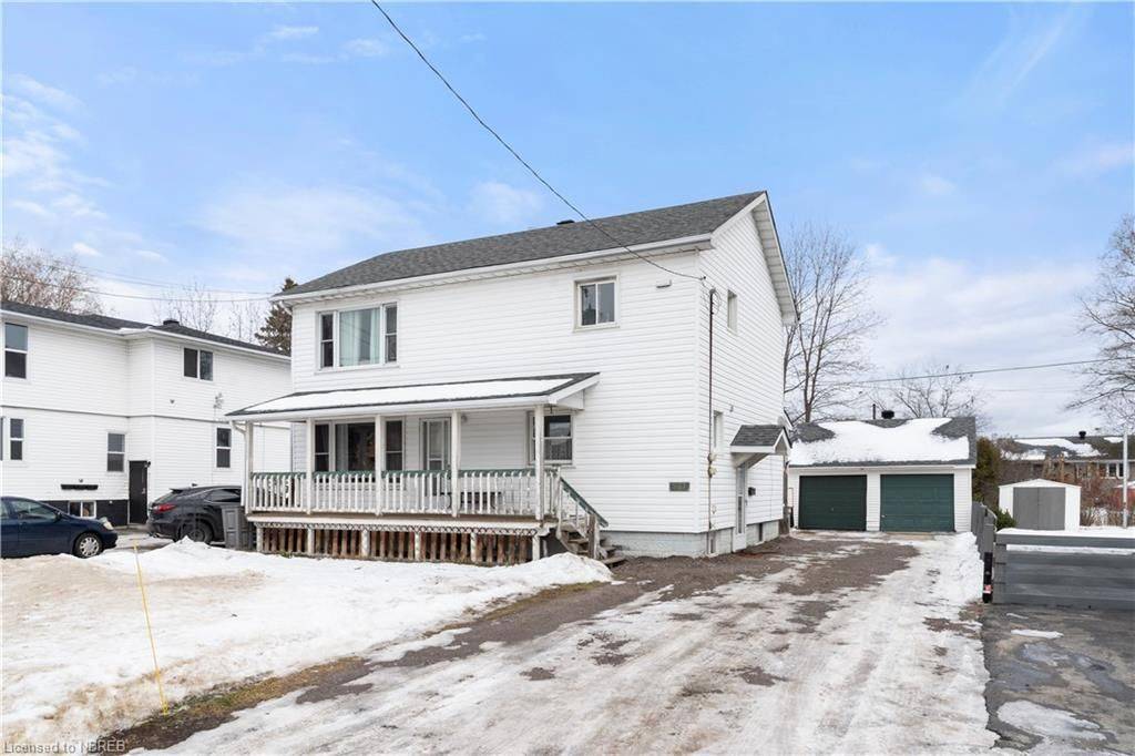 North Bay, ON P1B 5W8,874 O'BRIEN ST