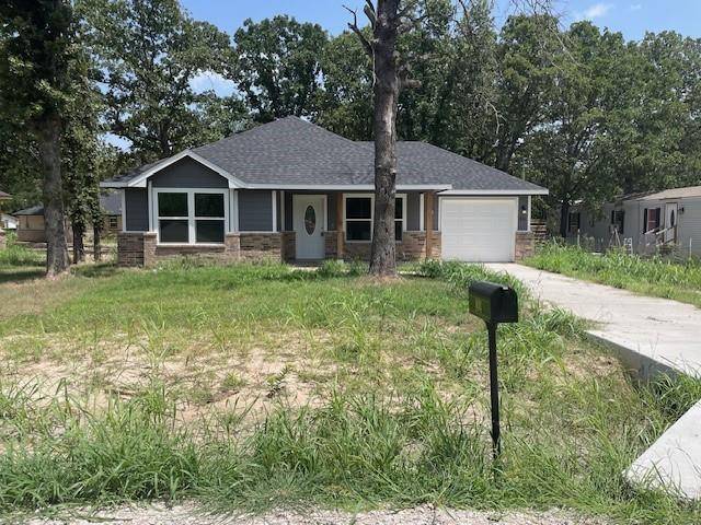 West Tawakoni, TX 75474,804 HEMLOCK Drive