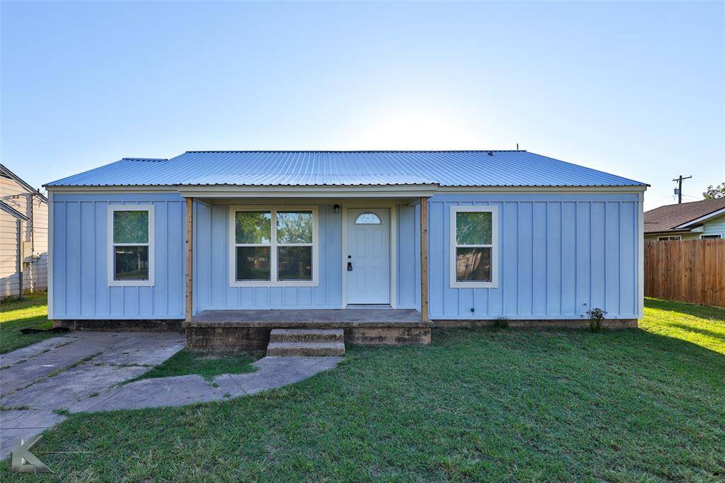 Anson, TX 79501,415 Avenue K