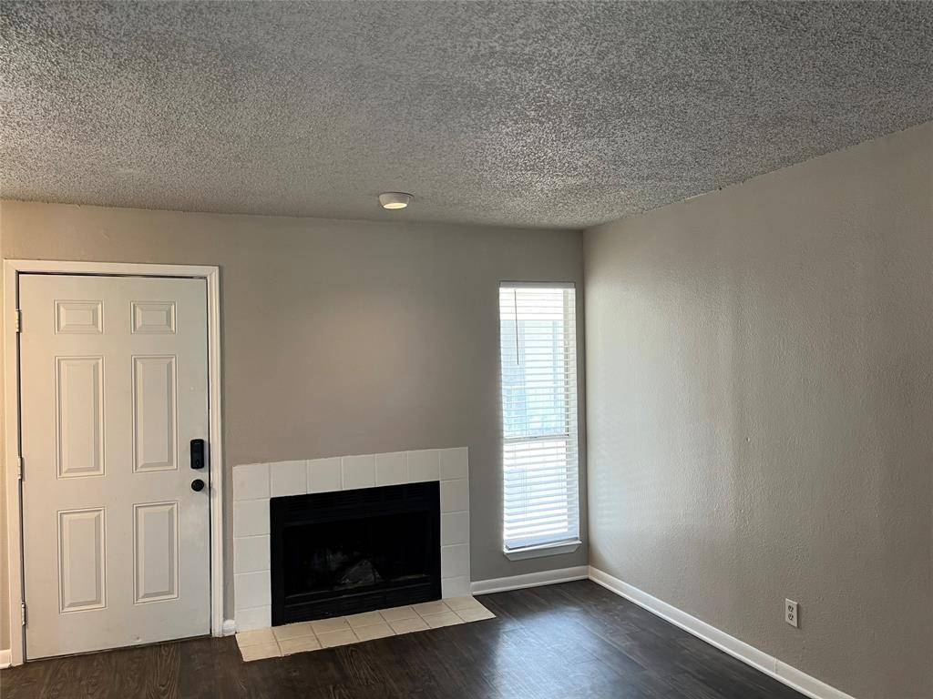 Dallas, TX 75246,4502 Gaston Avenue #323