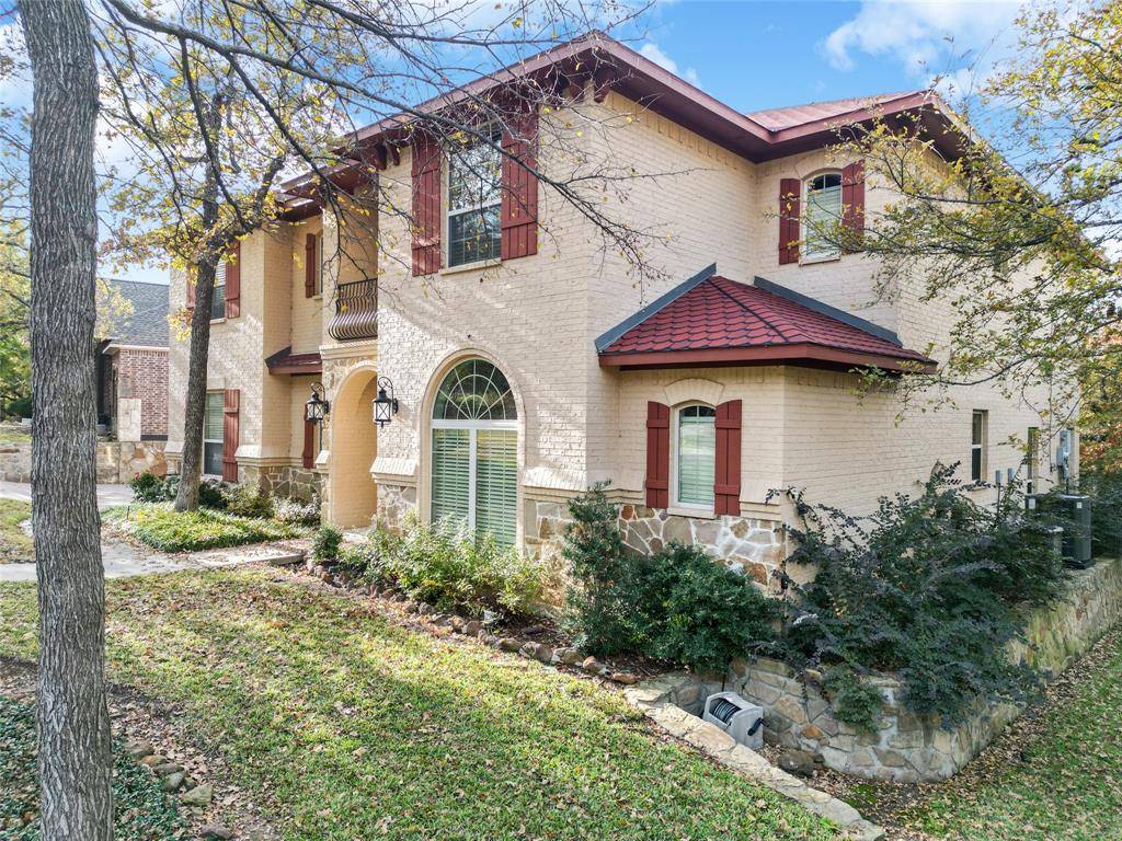 Arlington, TX 76016,5813 Mountainwood Drive