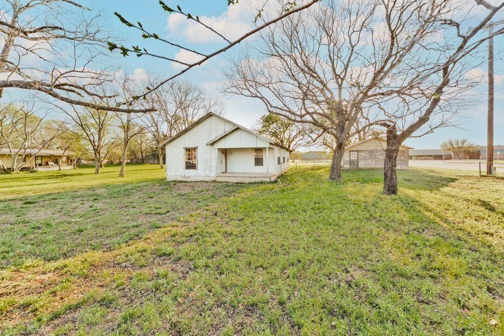 Boyd, TX 76023,213 S Atwood Street