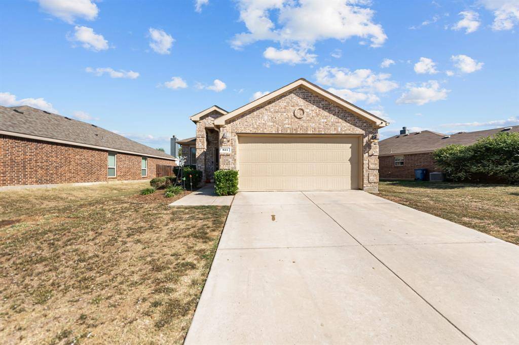 Aubrey, TX 76227,821 Cheyenne Drive