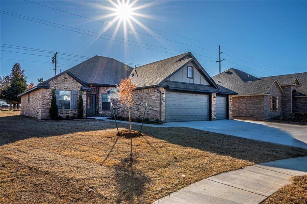 Yukon, OK 73099,712 Black Mesa Court