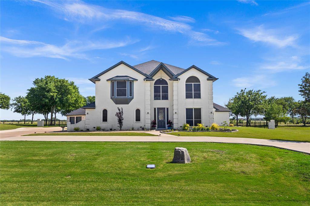 Rockwall, TX 75032,912 Equestrian Drive