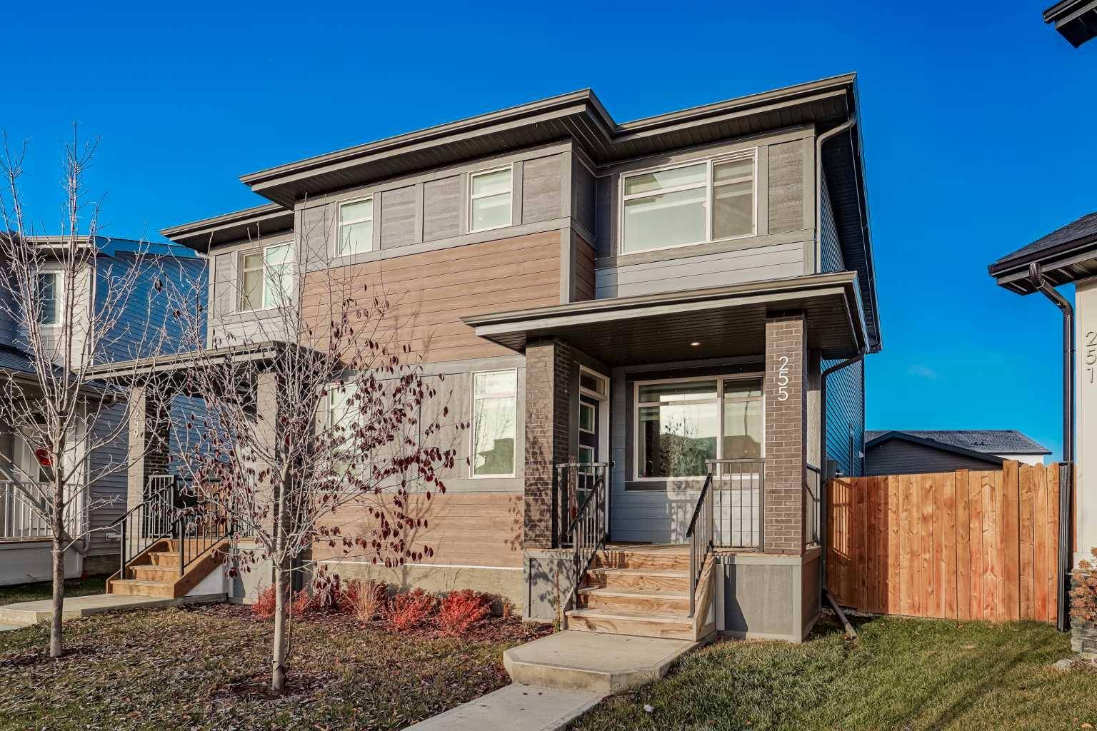 Calgary, AB T2X 4R2,255 Creekstone WAY SW