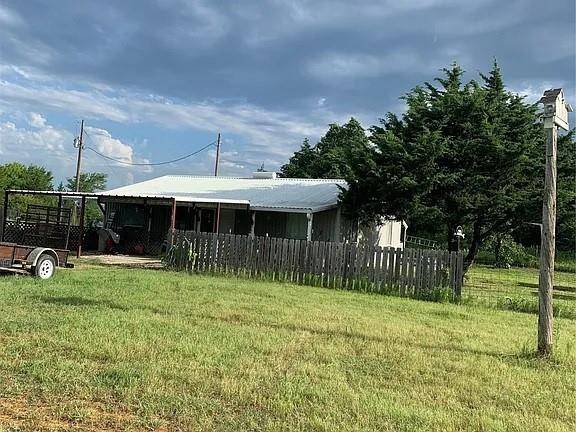 Whitesboro, TX 76273,2813 CR 104