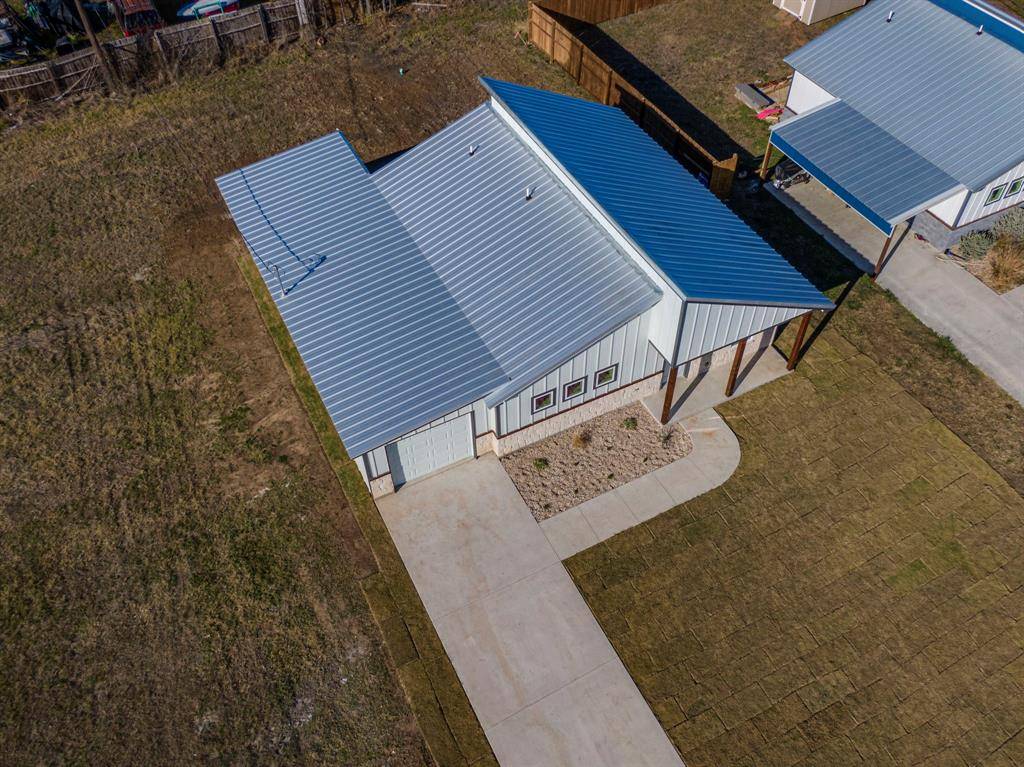 Whitney, TX 76692,911 E Chad Street