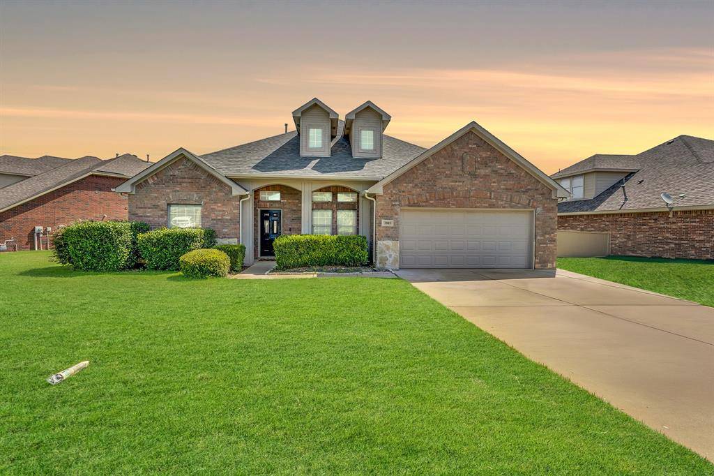 Burleson, TX 76028,2989 Lakeview Circle