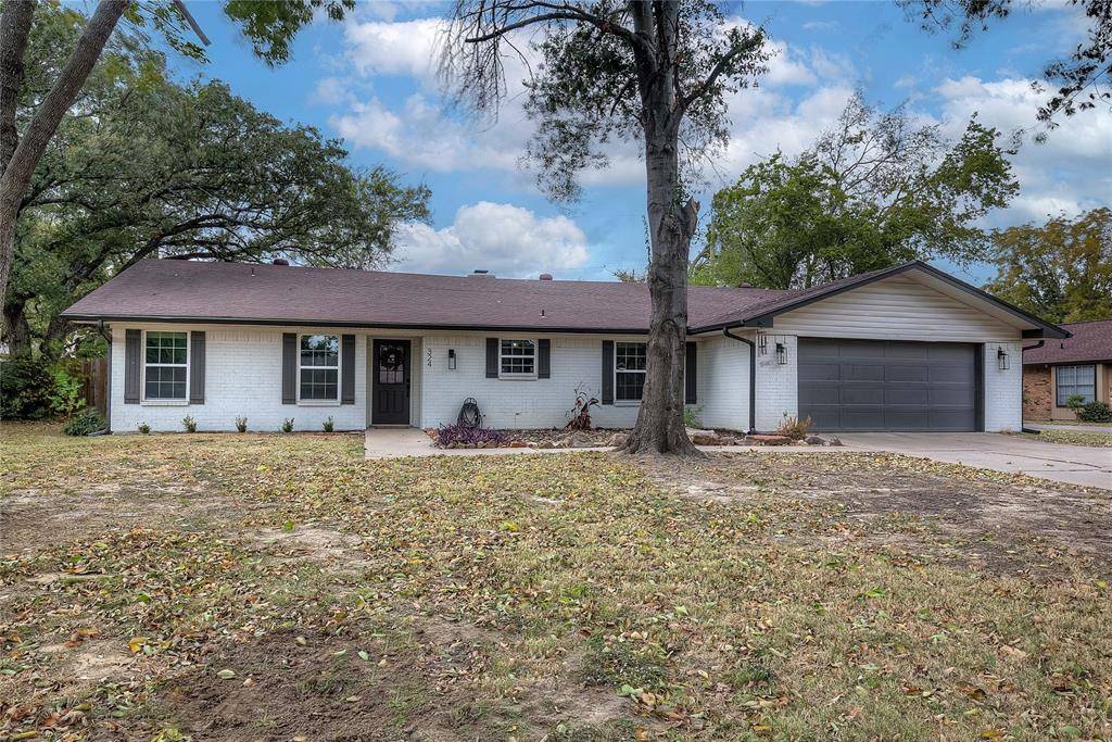 Sulphur Springs, TX 75482,324 Azalea Drive