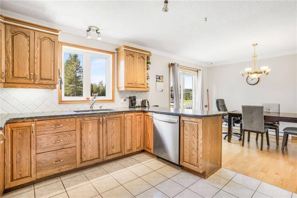 Champlain, ON K6A 2R2,1582 SANDY HILL RD