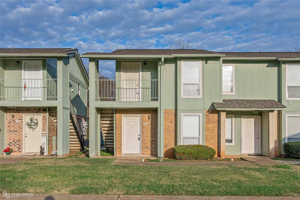 Bossier City, LA 71111,5705 E Texas Street #107